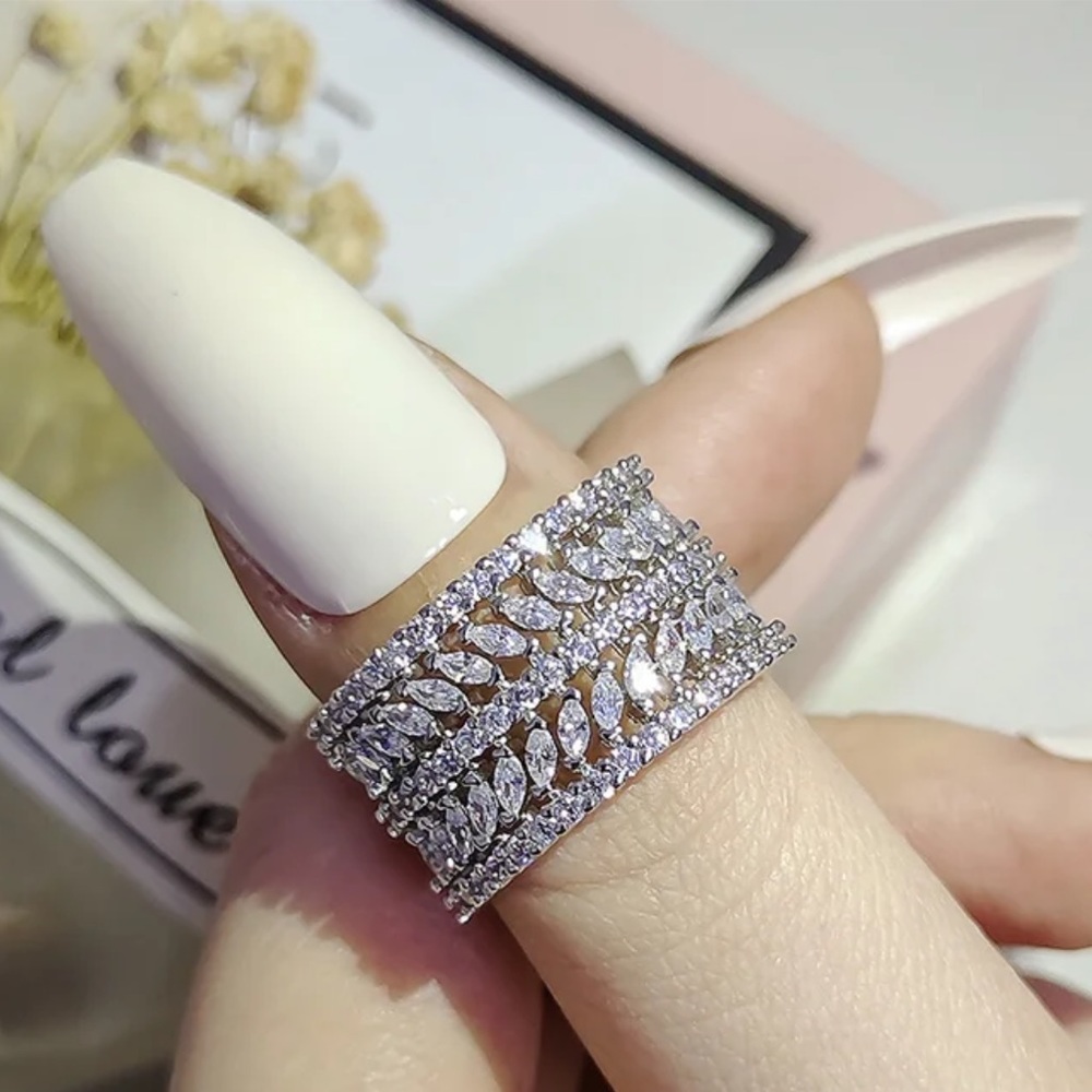 Round ring